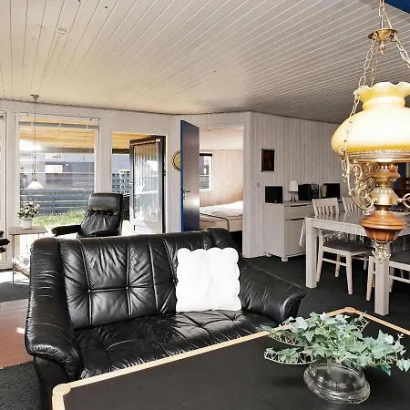 Holiday Home Strandvejen II Дом отдыха *
